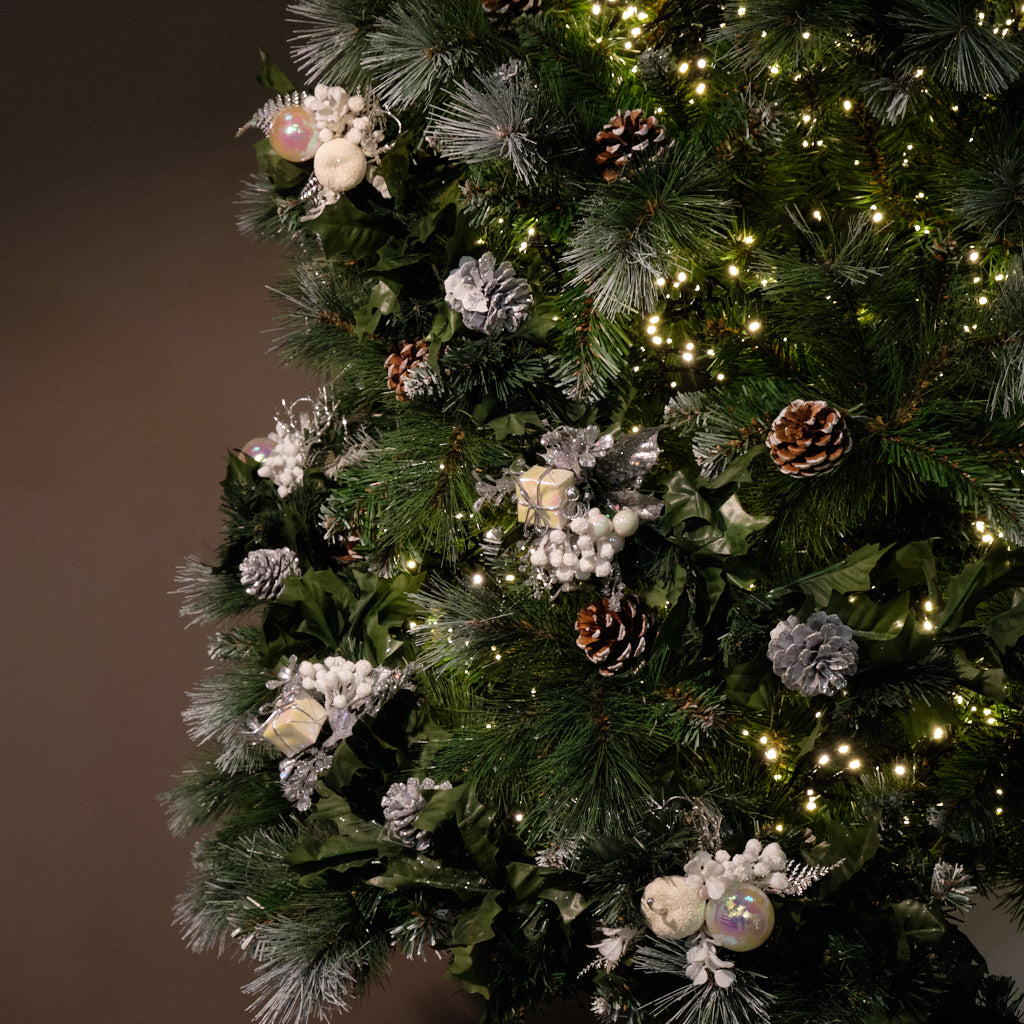 Traditional Garland