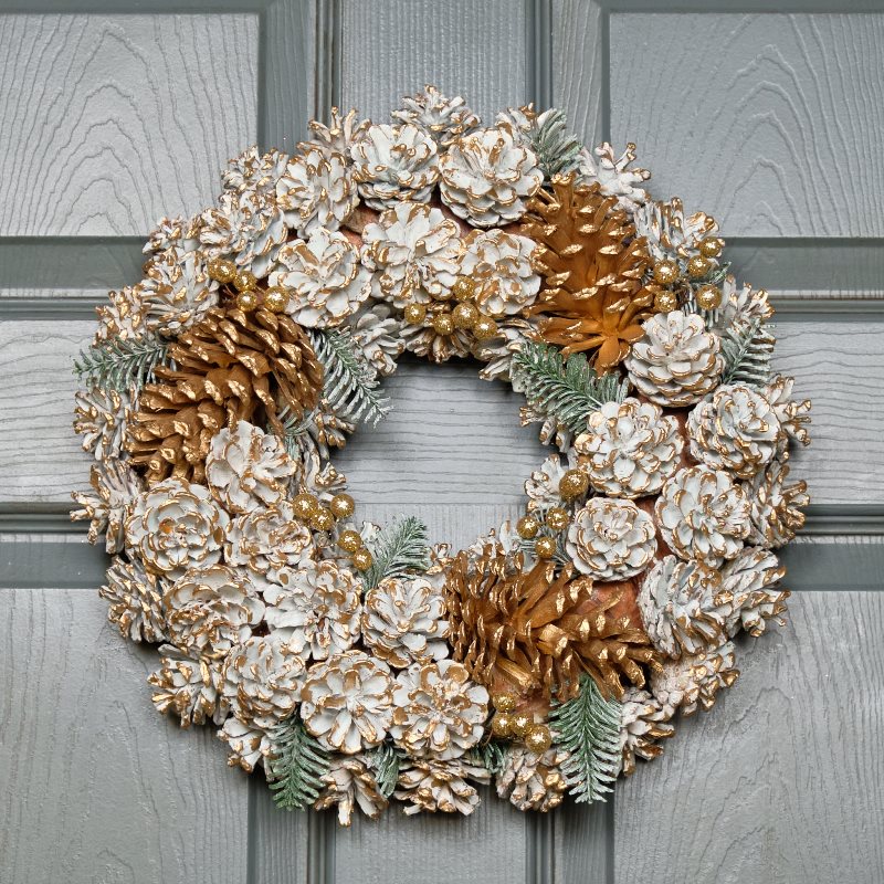 Pine Cone Wreath