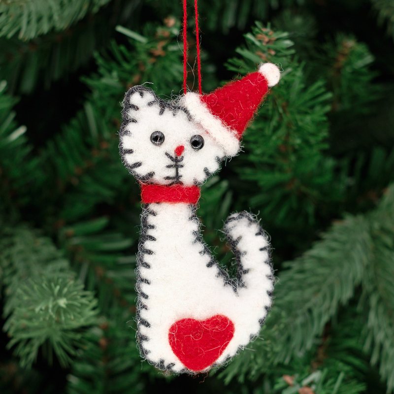 Woollen Cat